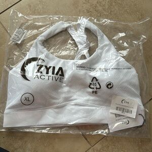 Zyia White Polka Dot Adjustable Strappy Bra - Size XL - NWT